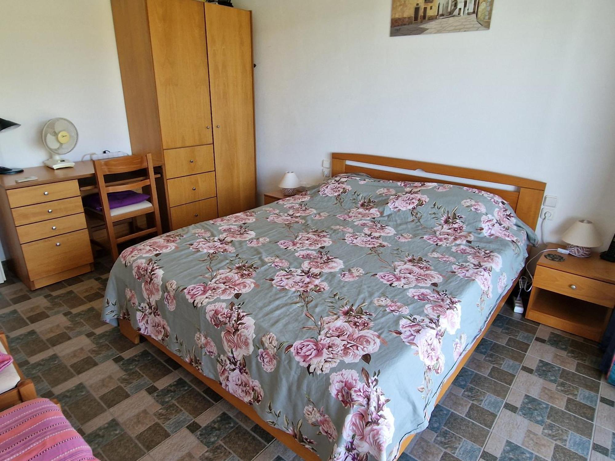 Grieks Vakantiehuis To Kalokairi Kougaíika Esterno foto